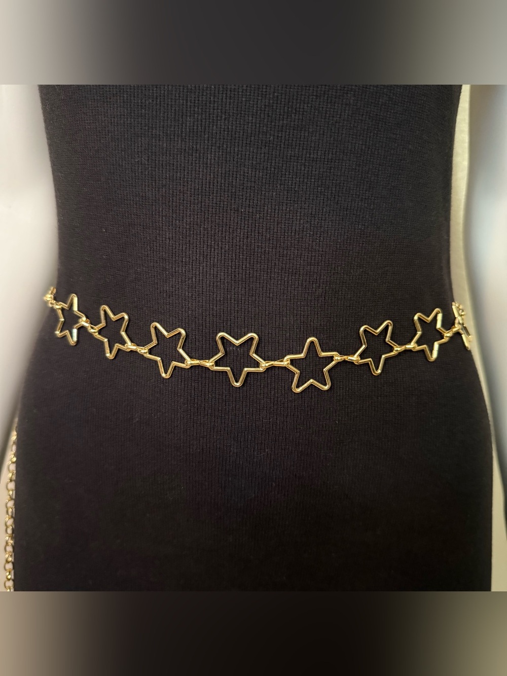 Gold tone star shaped chain belt
